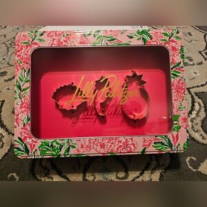 G.W.P. Lilly Pulitzer Cookie Exchange Box Tin Cookie Cutters Cookie Bags 💚💗